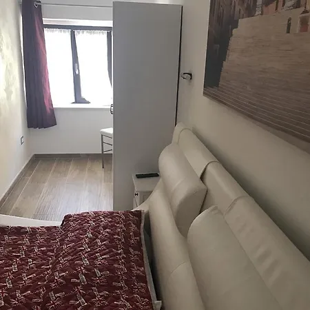Porta Lecce Vacation